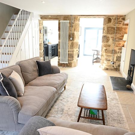 No 30 Historic Georgian Cottage - Newly Renovated For 2024 펜젠스 외부 사진