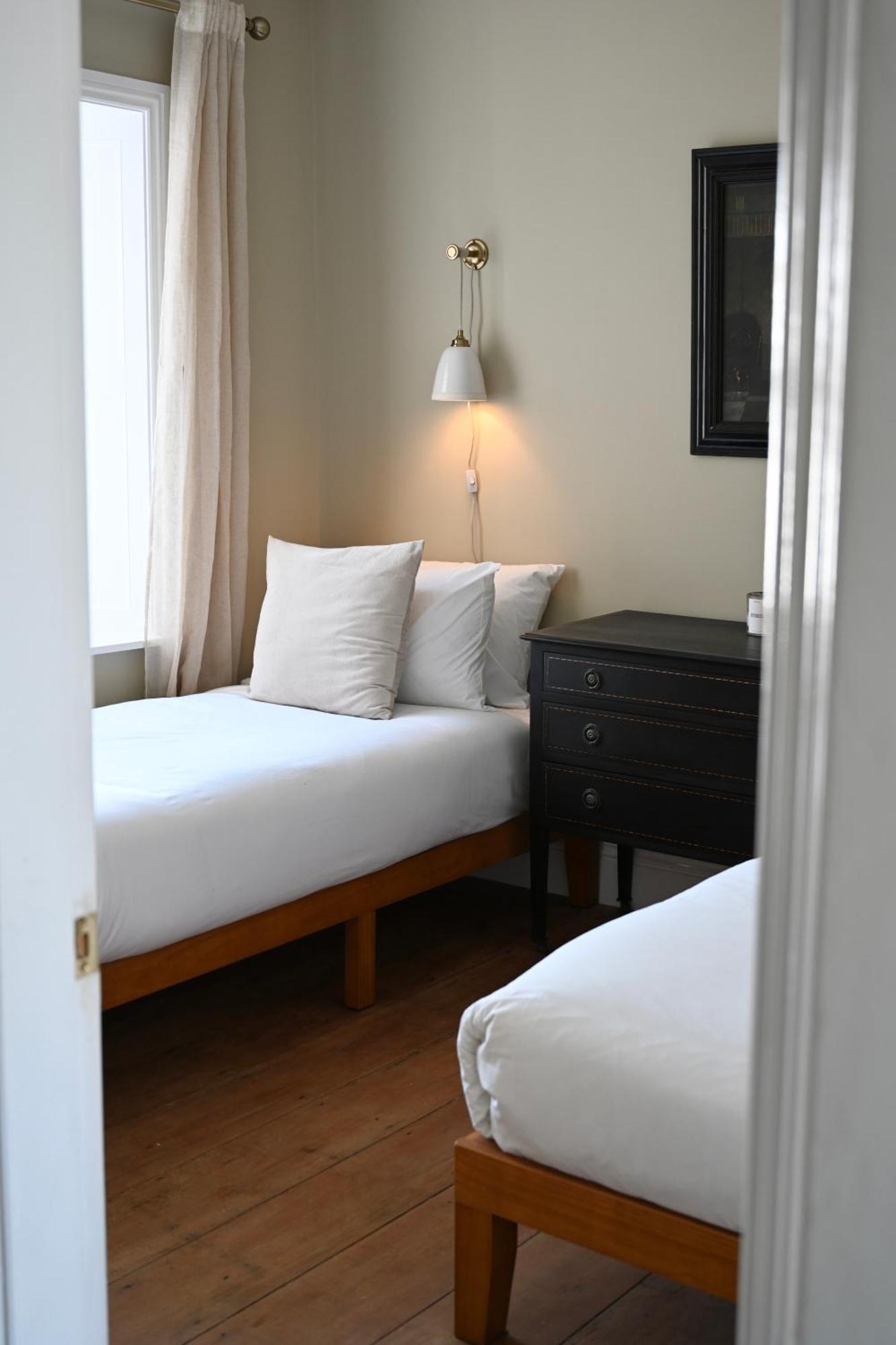 No 30 Historic Georgian Cottage - Newly Renovated For 2024 펜젠스 외부 사진